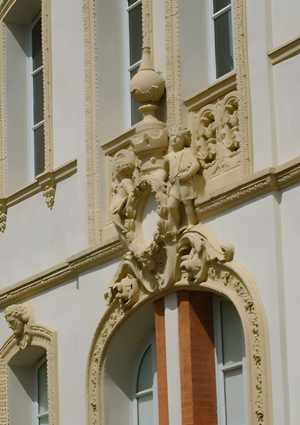 Maison en terre cuite de Virebent à Toulouse 