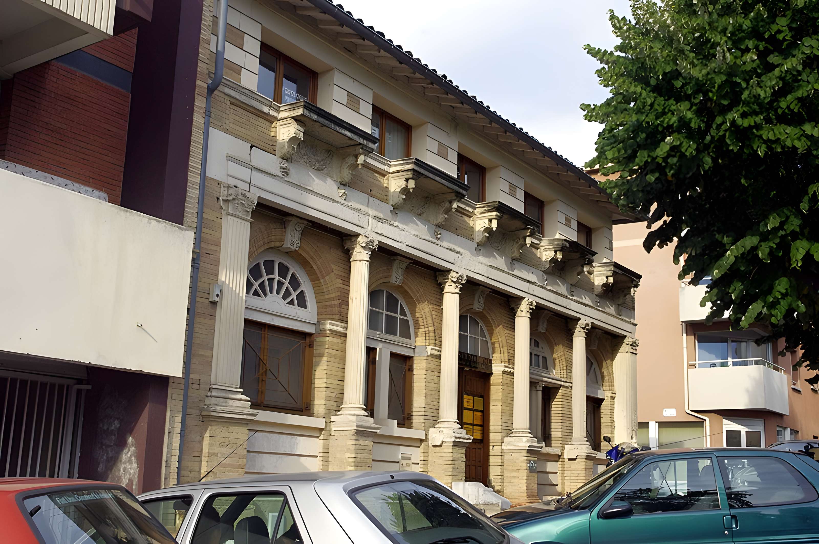 Maison en terre cuite de Virebent à Toulouse 