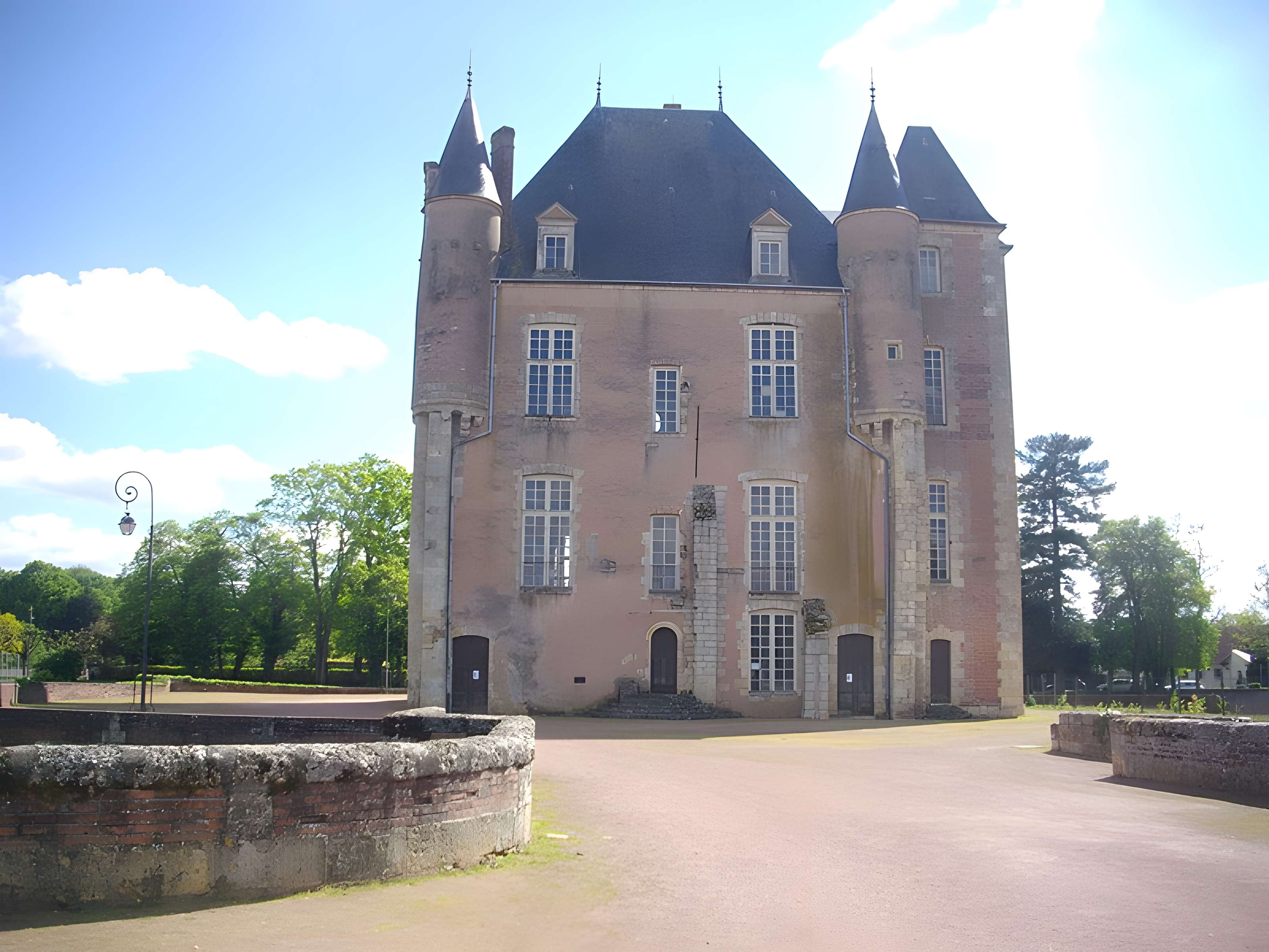 Château de Bellegarde
