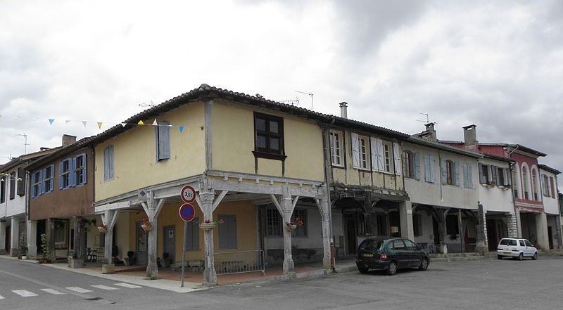 Photo de Maison Grande Rue à Saramon