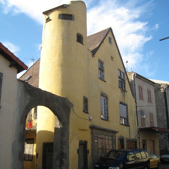 Photo de Maison Grande-Rue à Combronde