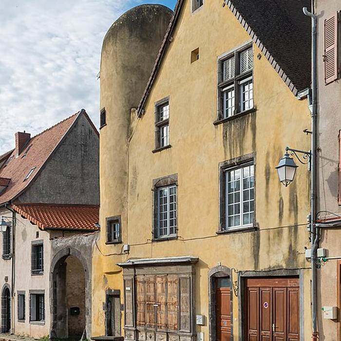 Photo de Maison Grande-Rue à Combronde