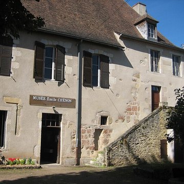 maison gregueil a chateaumeillant
