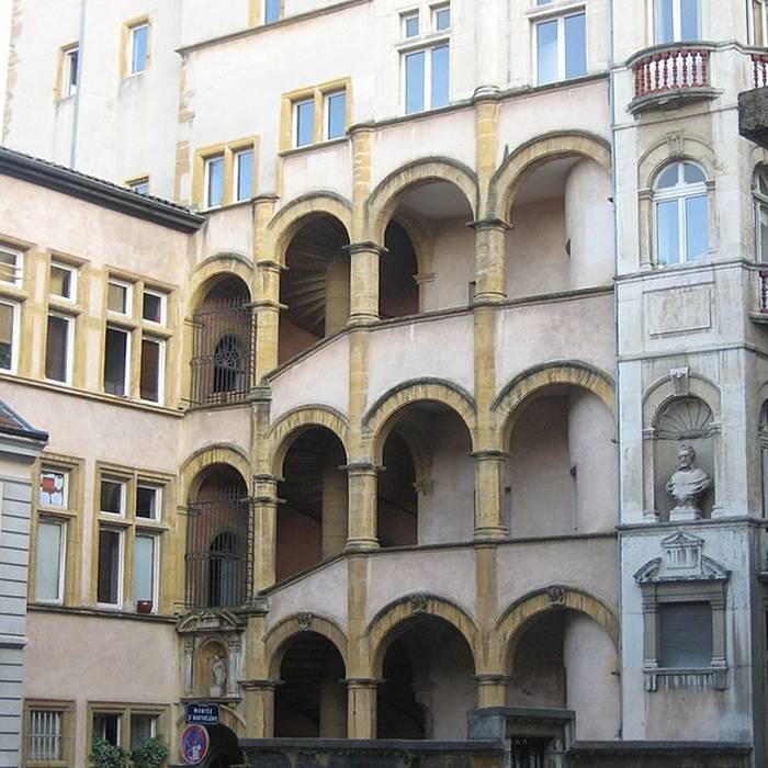 Photo de Maison Henri IV à Lyon