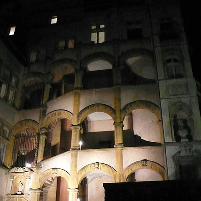 Photo de Maison Henri IV à Lyon
