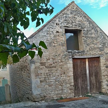 Maison médiévale à Céreste