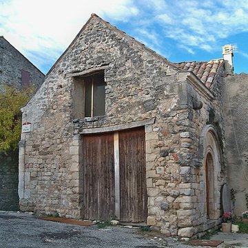 Maison médiévale à Céreste