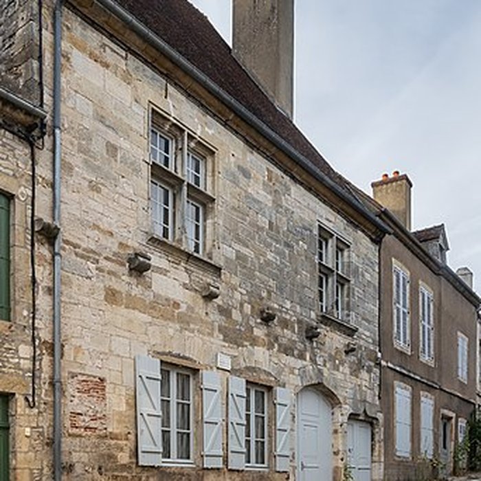 Photo de Maison natale de Théodore de Bèze à Vézelay