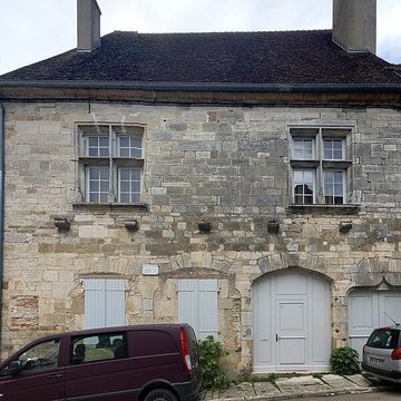 Maison natale de Théodore de Bèze à Vézelay