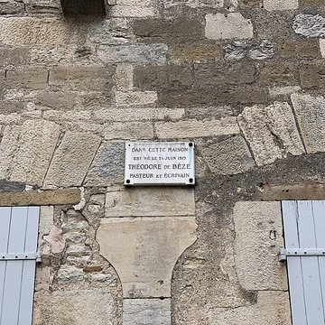 Maison natale de Théodore de Bèze à Vézelay