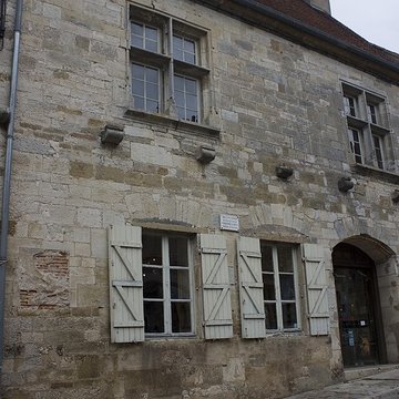Maison natale de Théodore de Bèze à Vézelay