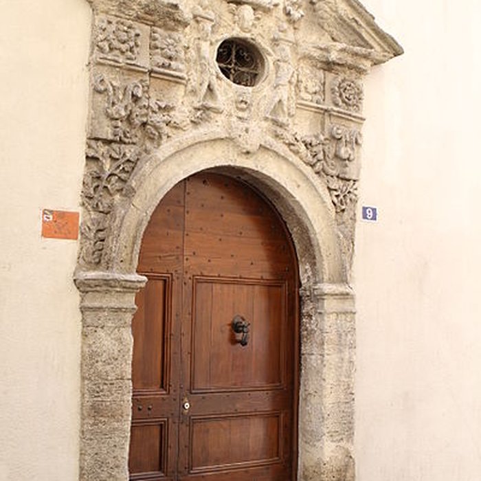 Photo de Maison noble de La Tour-dAigues