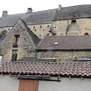 Maison noble des Croisiers à Salignac-Eyvigues
