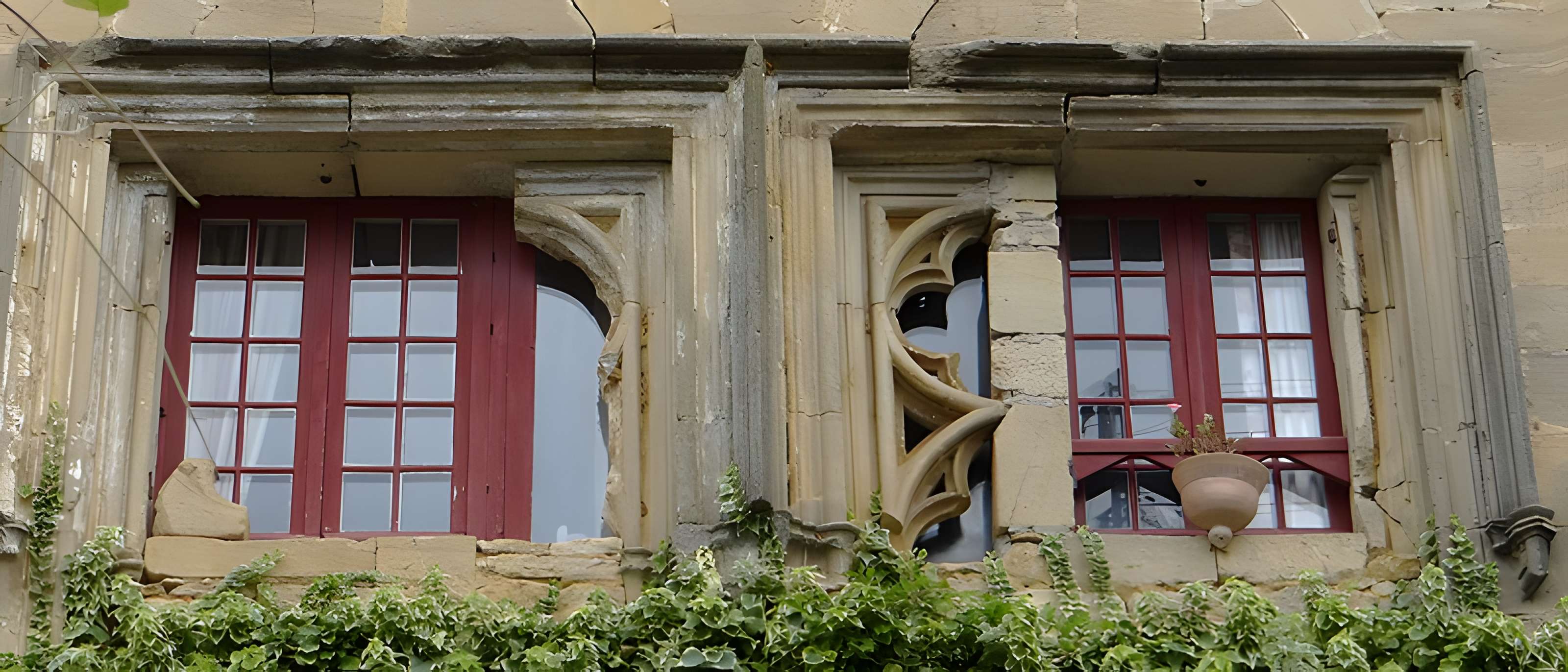Maison noble des Croisiers à Salignac-Eyvigues