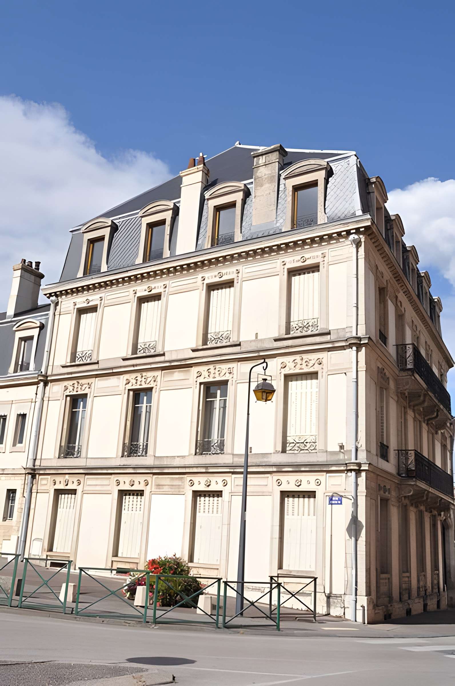 Maison Noir-Anney à Gray 