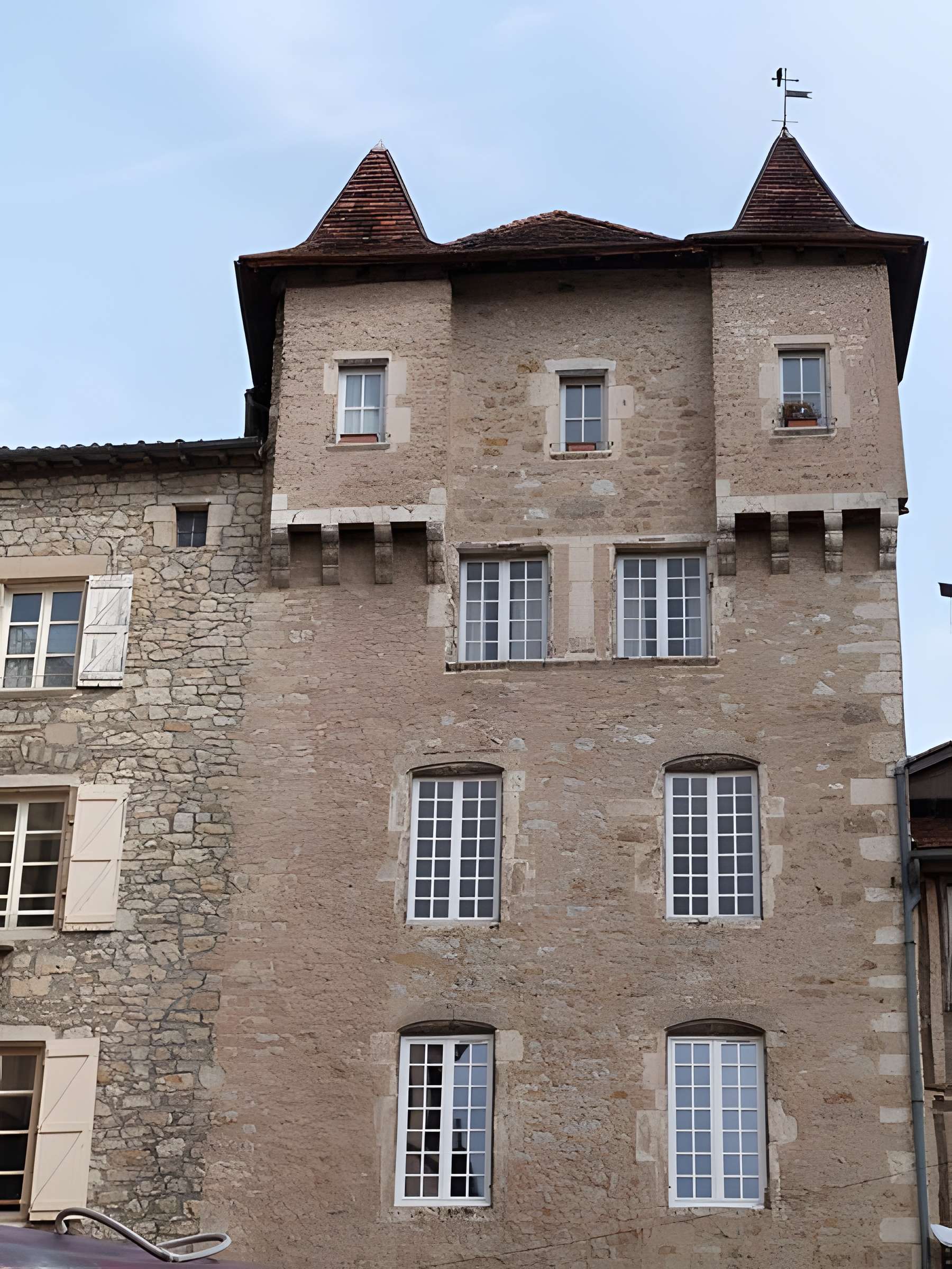Maison Pomairols à Villefranche-de-Rouergue 