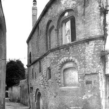 Maison romane, 12 Rue du Palais à Provins