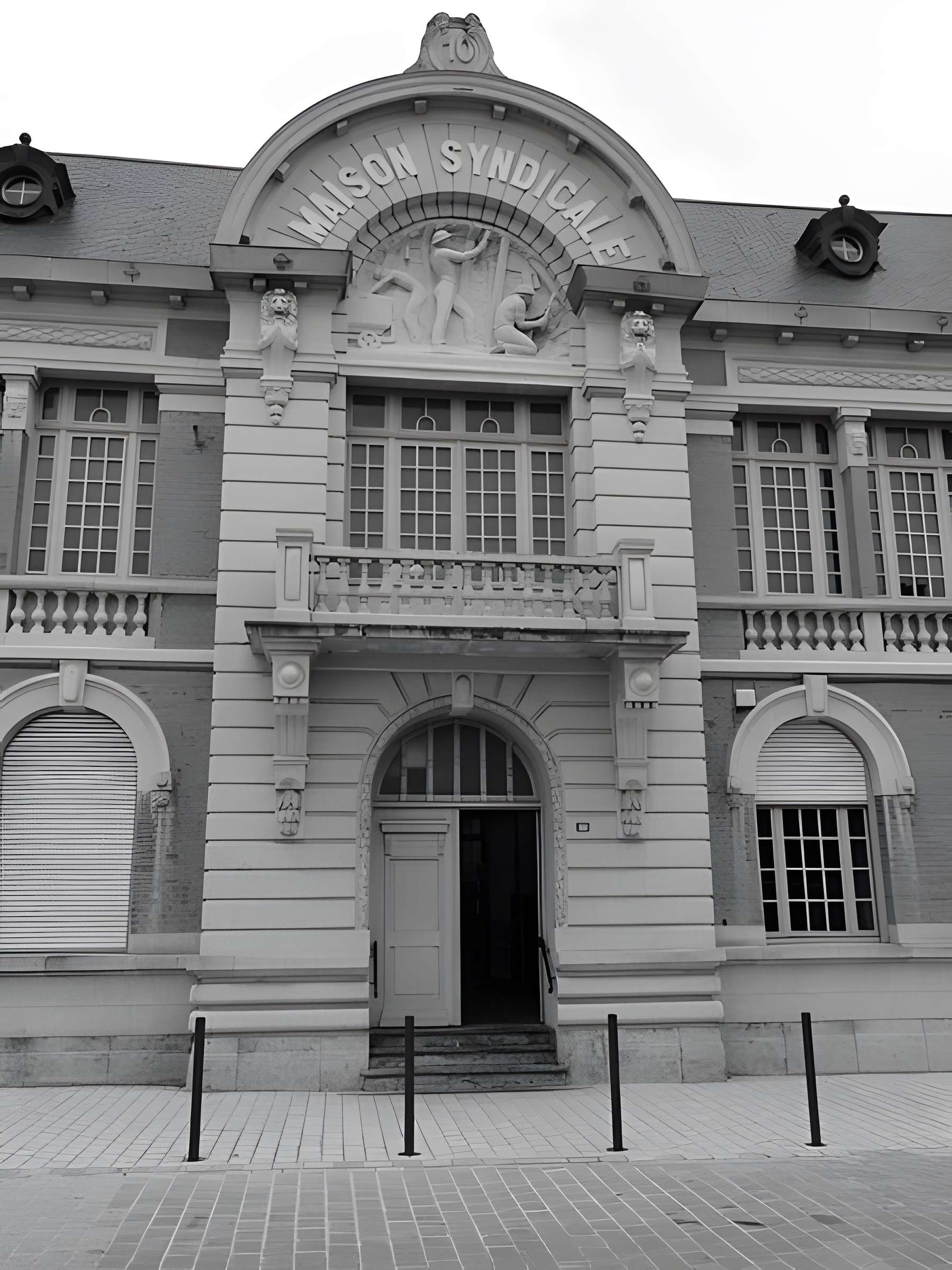 Maison syndicale des mineurs de Lens