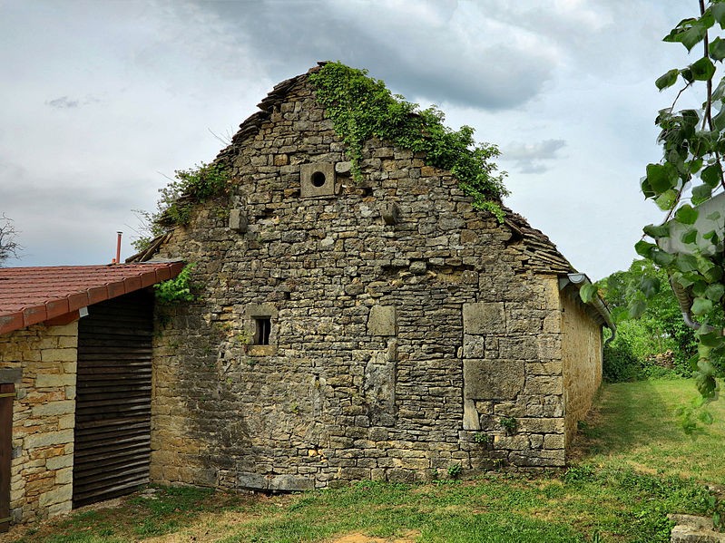 Photo de Maison voûtée sur cellier à Champagney