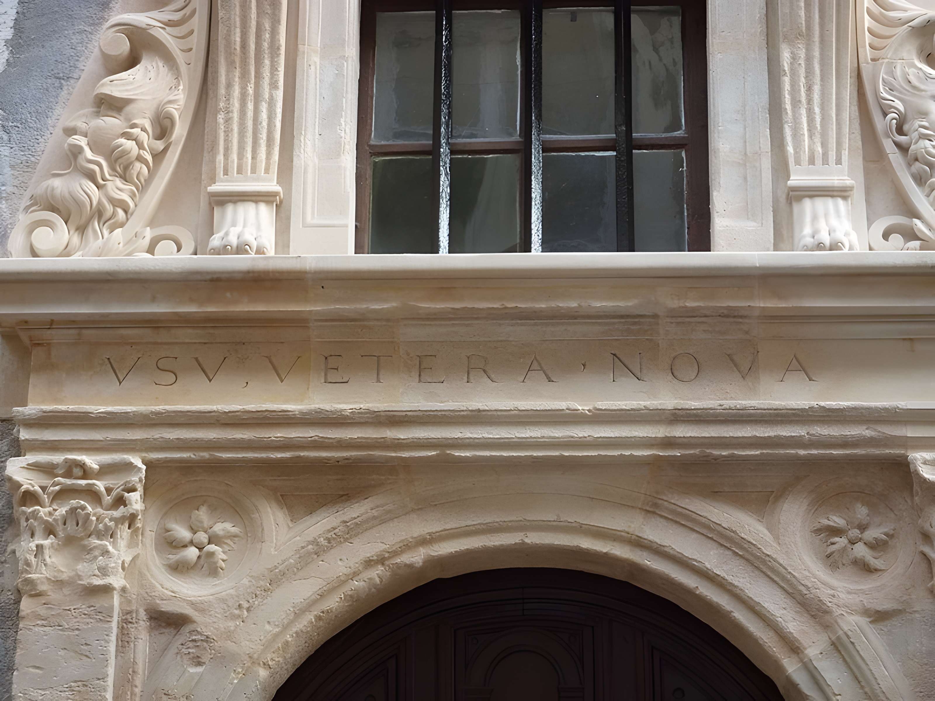 Maison, 1 Rue Pierre-de-Blois à Blois