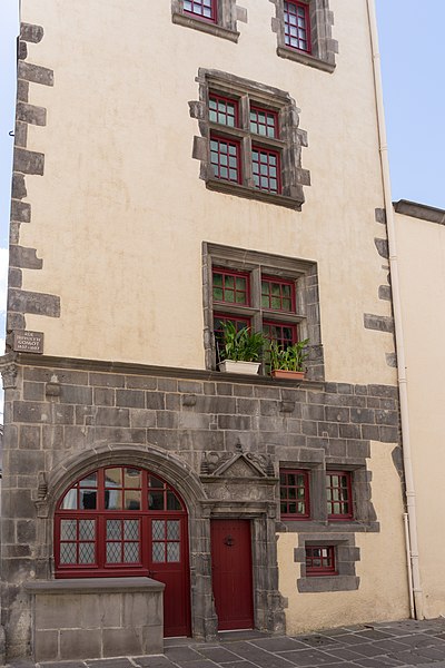 Maison, 1 Rue Sirmond à Riom