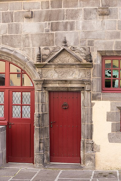 Maison, 1 Rue Sirmond à Riom