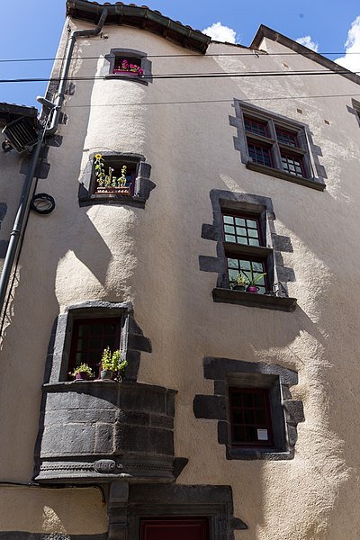 Maison, 1 Rue Sirmond à Riom