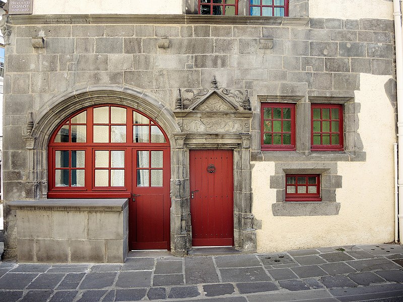 Maison, 1 Rue Sirmond à Riom