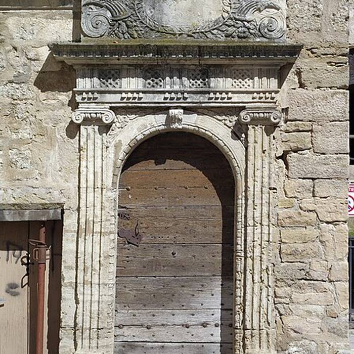 Photo de Maison, 10 - 12 Rue du Marché à Gray