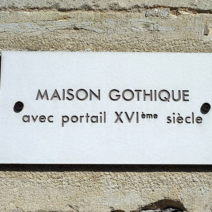 Photo de Maison, 10 - 12 Rue du Marché à Gray