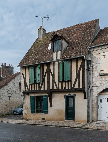 Maison, 10 Rue Saint-Jean à Provins