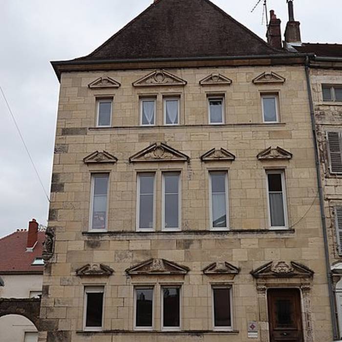 Photo de Maison, 12 Rue de lÉglise à Gray