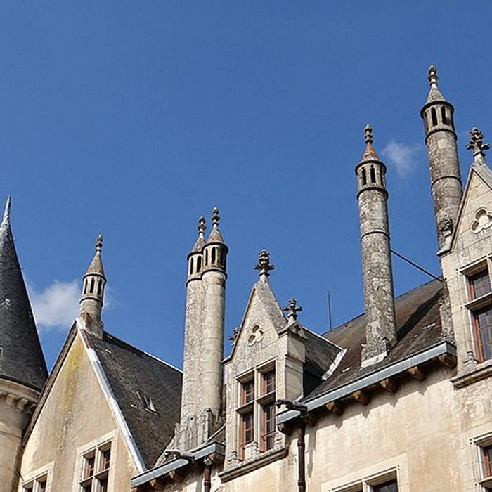 Photo de Château de Bourbilly