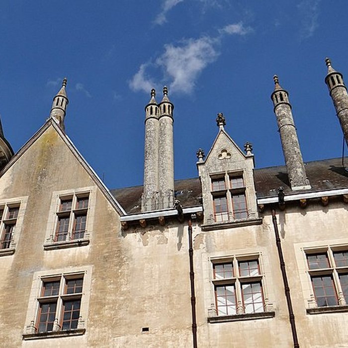 Photo de Château de Bourbilly