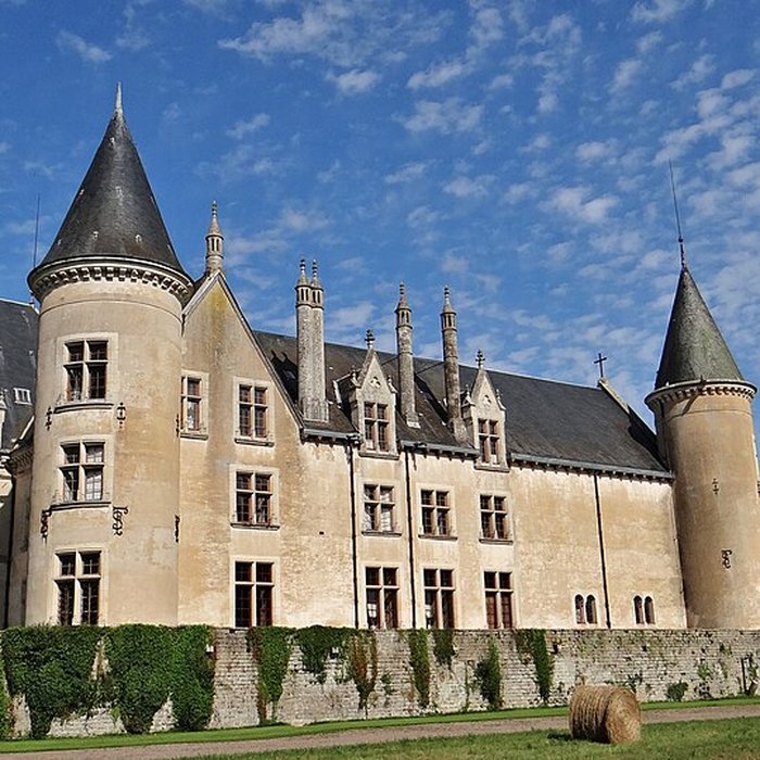 Photo de Château de Bourbilly