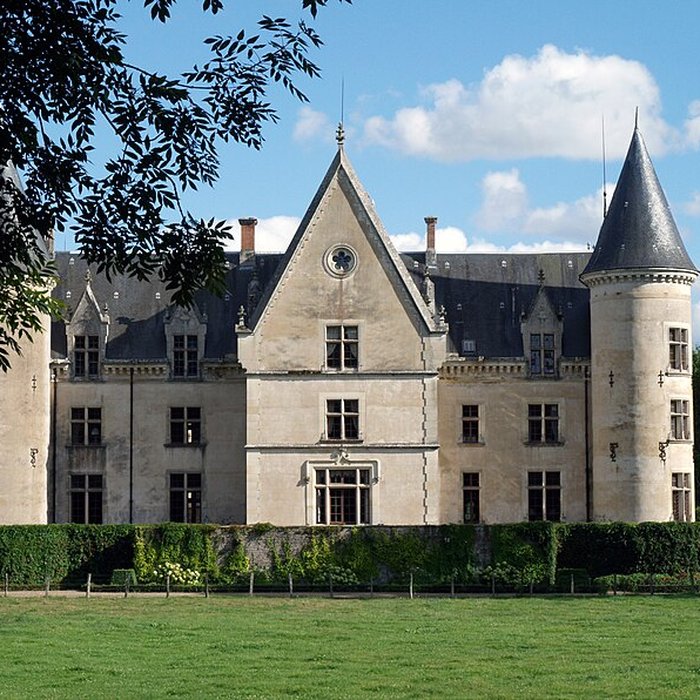 Photo de Château de Bourbilly