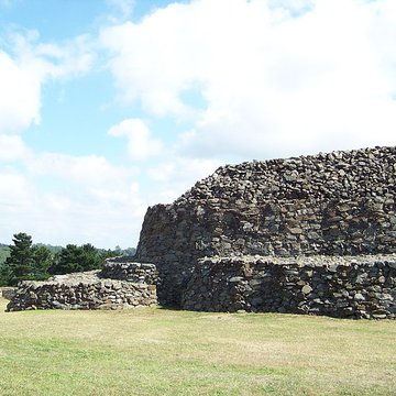 Cairn de Barnenez à Plouezoch
