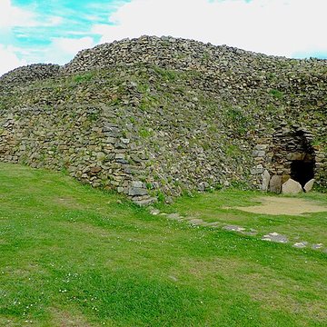 Cairn de Barnenez à Plouezoch