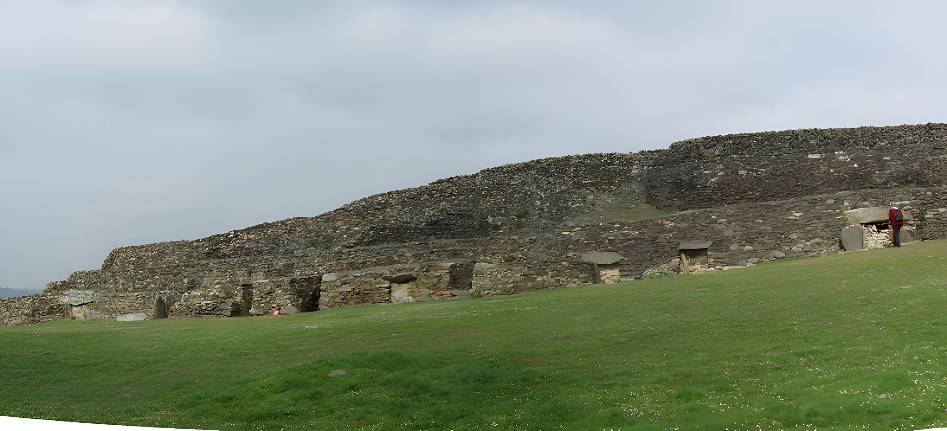 Cairn de Barnenez à Plouezoc'h