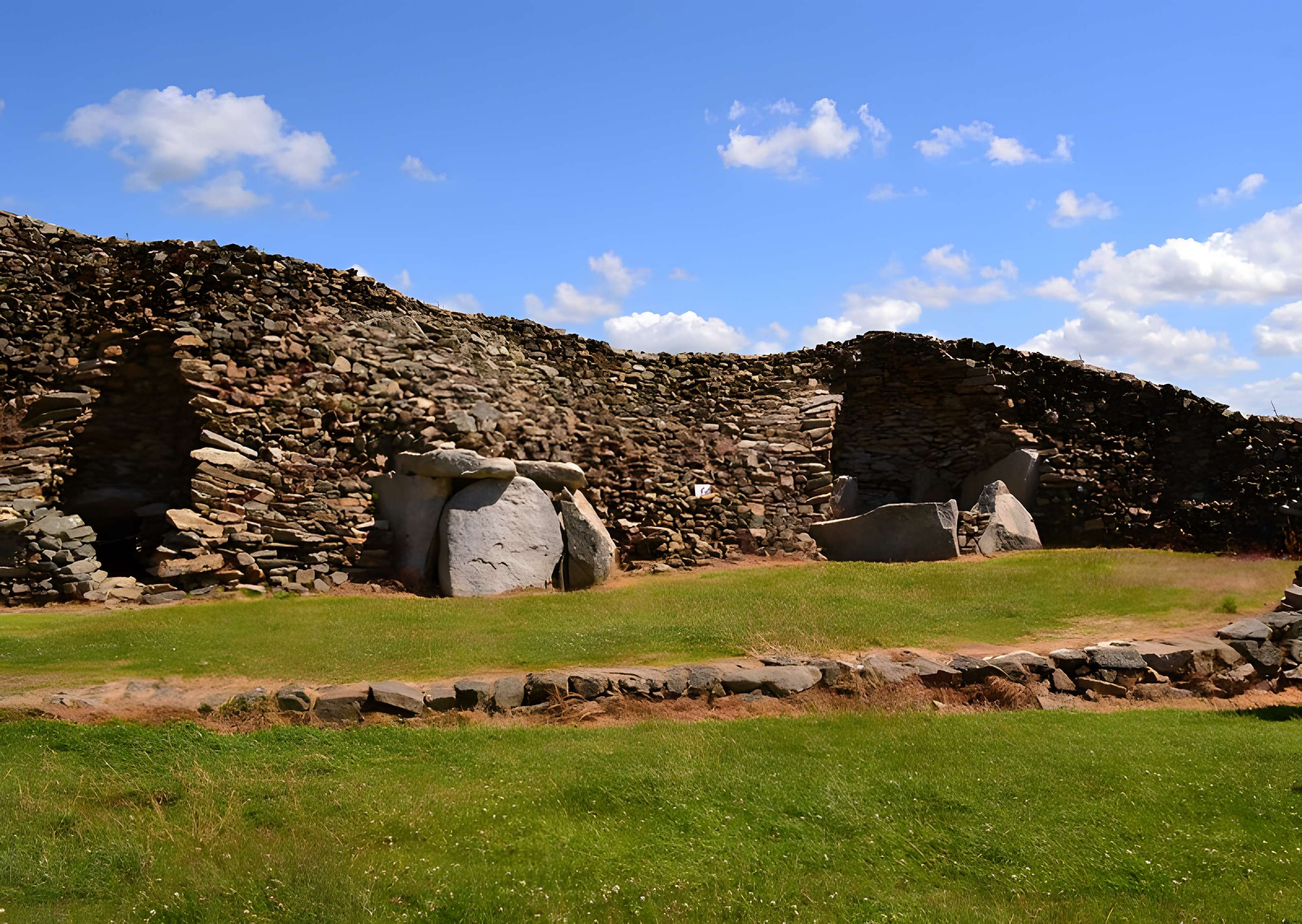 Cairn de Barnenez à Plouezoc'h