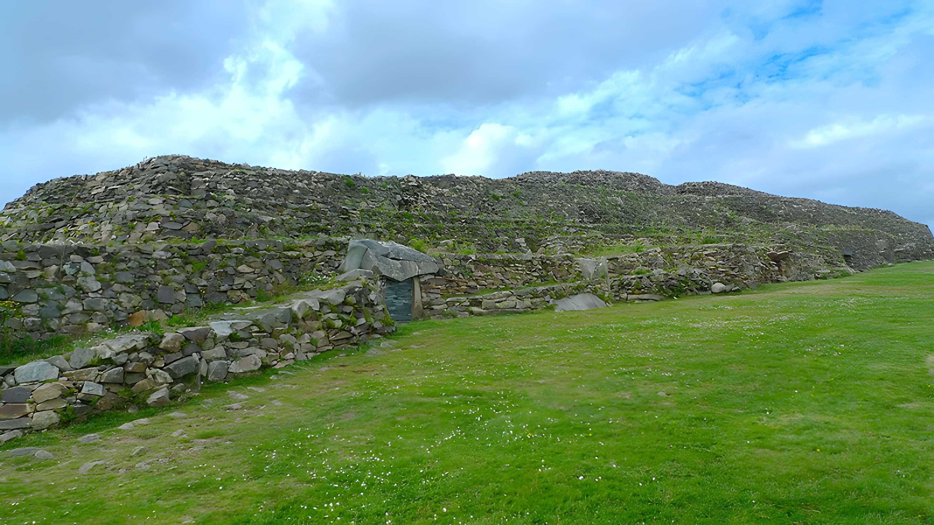 Cairn de Barnenez à Plouezoc'h