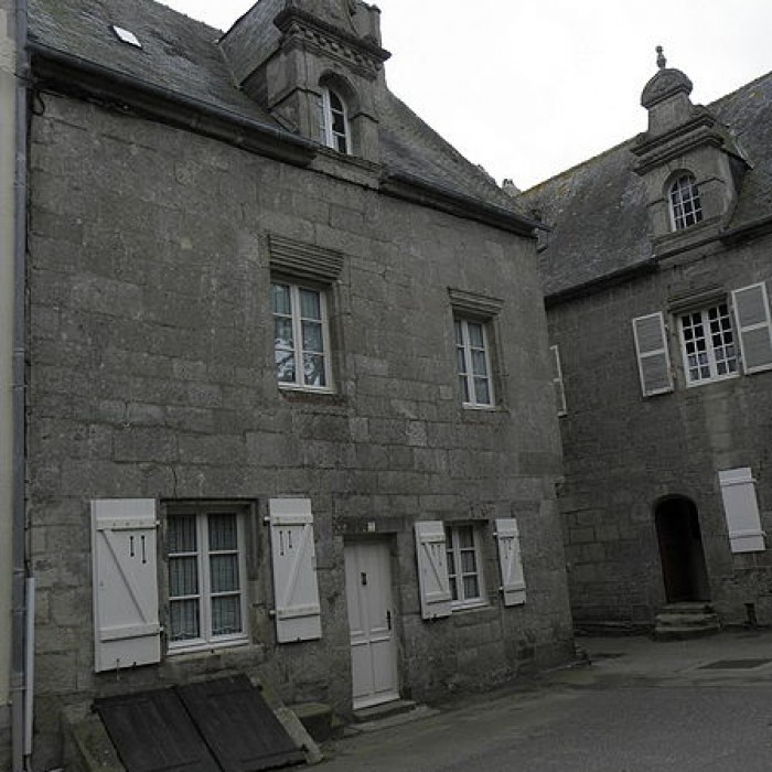 Photo de Maison, 2 Rue Armand-Rousseau à Roscoff