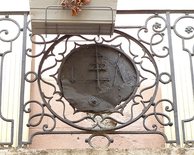 Maison, 23 Rue de l'Étoile à Nîmes