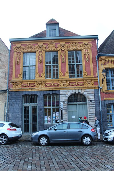 Maison, 27 Place Louise-de-Bettignies à Lille