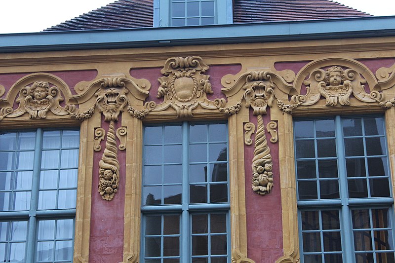 Maison, 27 Place Louise-de-Bettignies à Lille