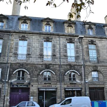 Maison, 28 Place Gambetta à Bordeaux