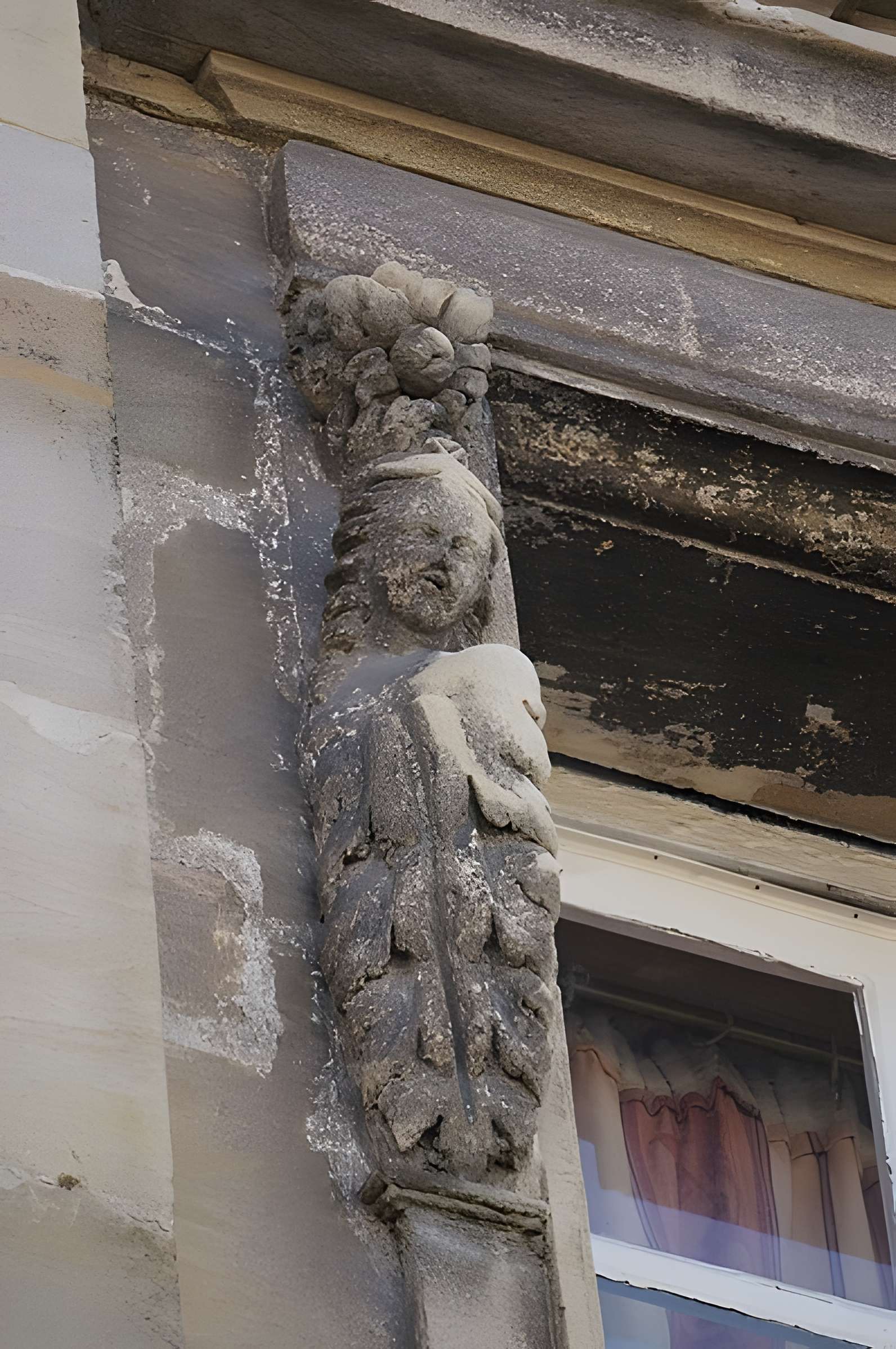 Maison, 3 Place de la Halle à Bar-le-Duc