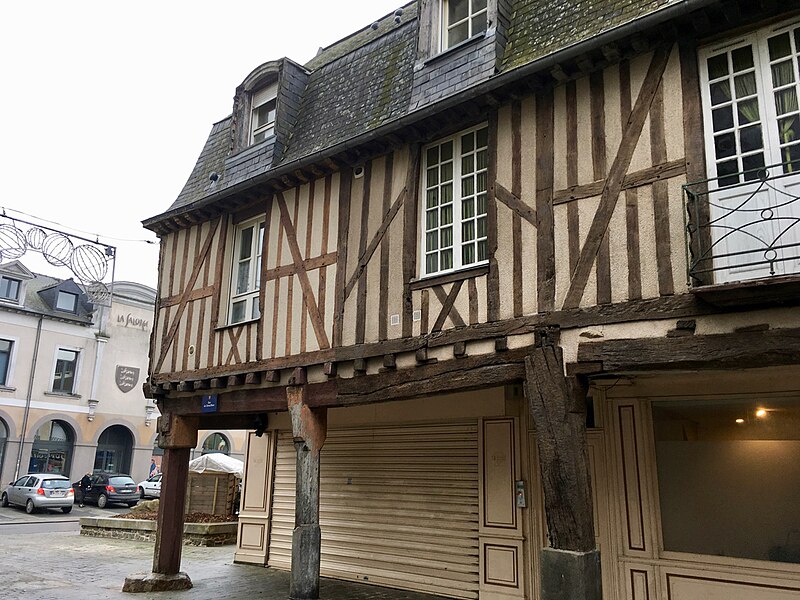 Maison, 3 Rue du Cheval-Blanc à La Guerche-de-Bretagne