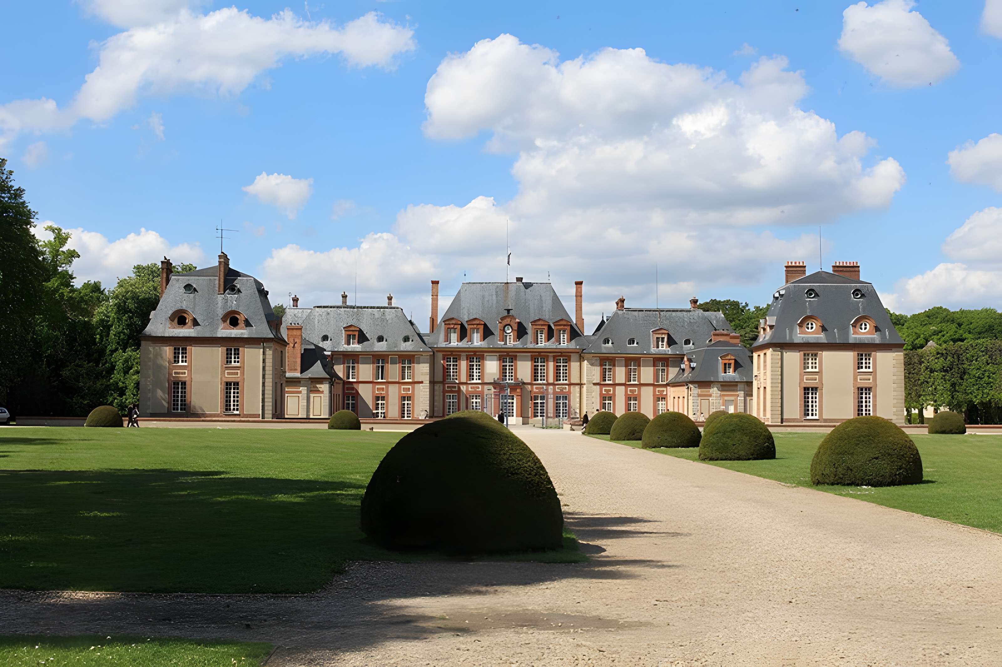 Château de Breteuil