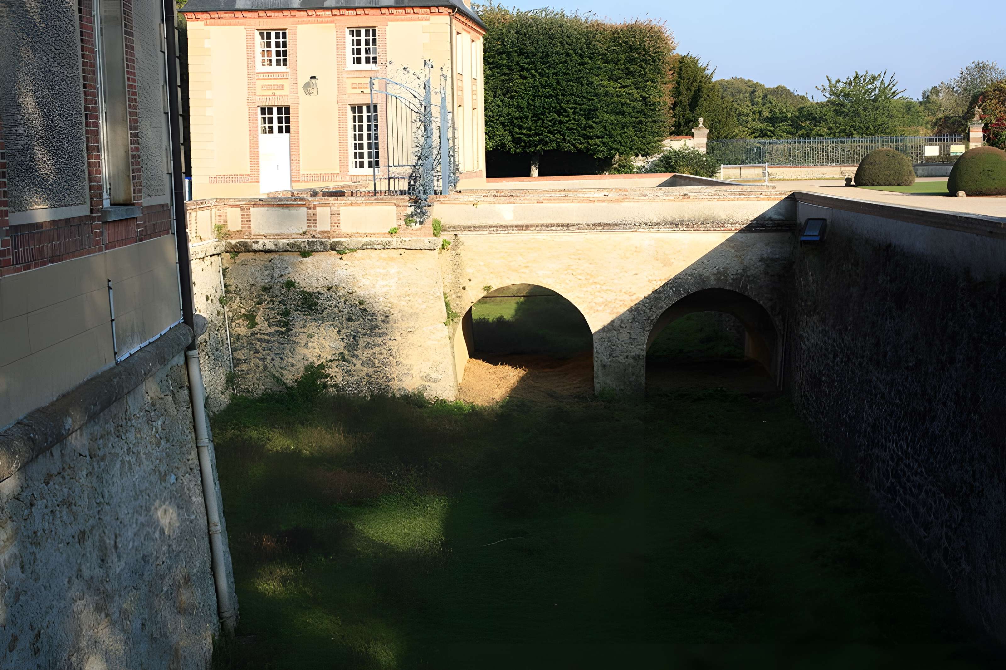 Château de Breteuil
